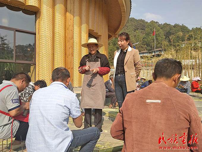 中山村：竹编织出幸福来 图片报道 第3张