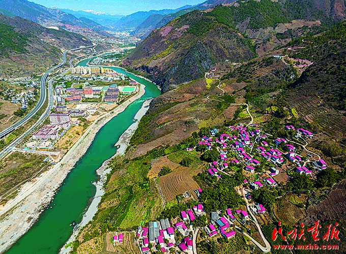 建设好美丽家园  维护好民族团结  守护好神圣国土——泸水市牢记嘱托创新推进现代化边境幸福村建设工作纪实 图片报道 第20张