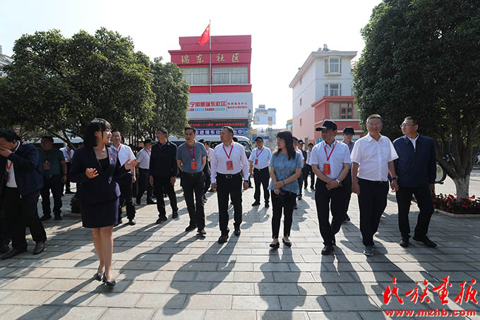 云南省民族团结进步创建工作升级版现场推进会在曲靖市召开 图片报道 第8张