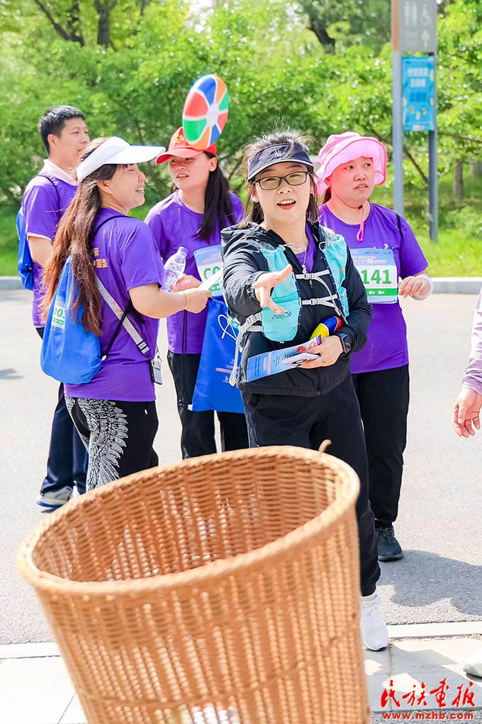 “第十五届北京市体育大会——石榴花开美京城 第二届56民族团结跑”线下跑活动成功举办 图片报道 第8张