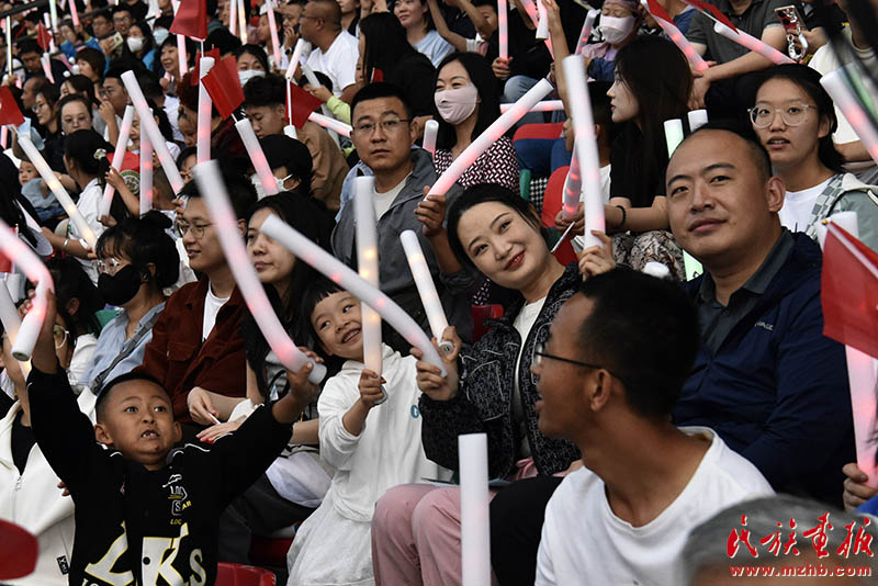 内蒙古自治区第十届少数民族传统体育运动会在乌兰察布开幕 图片报道 第23张