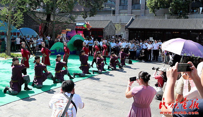 中华民族共同体体验馆内蒙古体验区呼伦贝尔市展演活动正式开始 图片报道 第8张