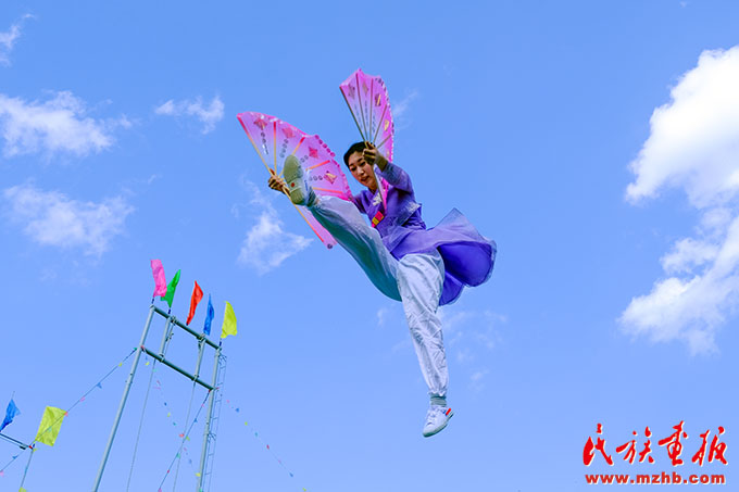 吉林省第八届少数民族传统体育运动会跳板项目精彩瞬间 图片报道 第4张